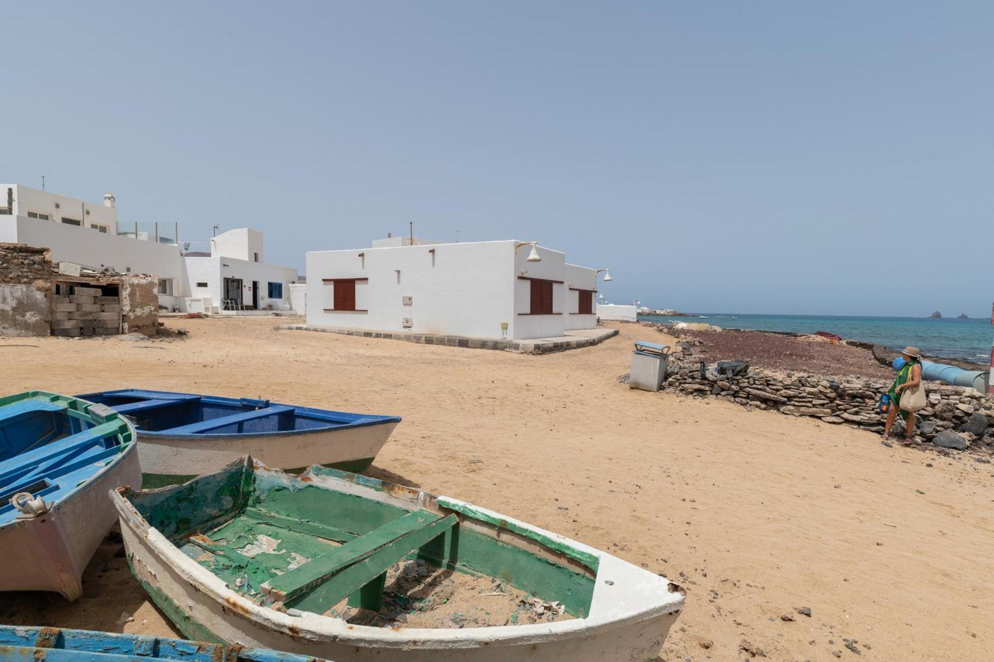 La Caletilla La Graciosa * Caleta de Sebo